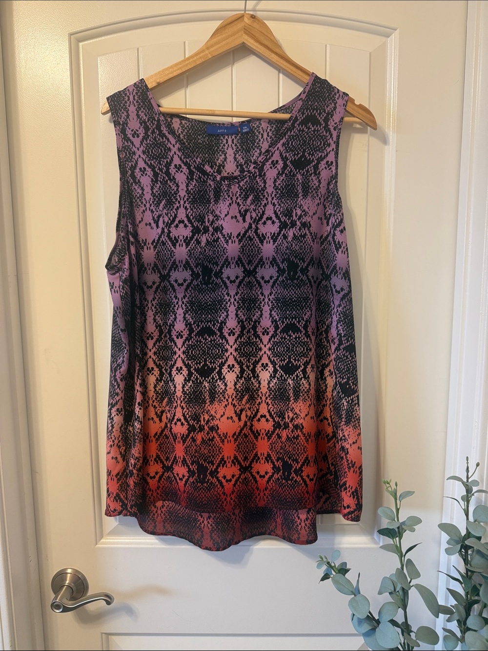 Apt. 9 Purple to Orange Gradient Snake-Print Sleeveless Tank